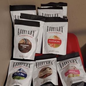 Selling as a set 4 wax warmers from brand Happy Wax and all the wax scents.